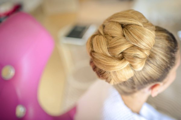 Pam Wrigley Hair and Makeup Best Wedding Hair Stylist The Wedding ...