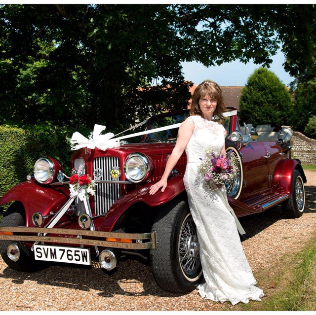 Falcon Wedding Cars Best Wedding Transport Supplier The Wedding Industry Awards 2015_0003