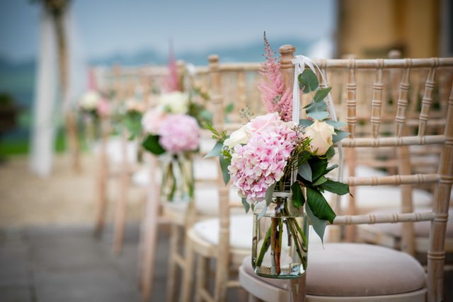 Jennifer Poynter Flowers Best Wedding Newcomer Best Wedding Website The Wedding Industry Awards 2015_0001