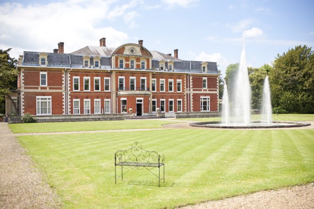 Fetcham Park Best Wedding Venue The Wedding Industry Awards 2015_0004